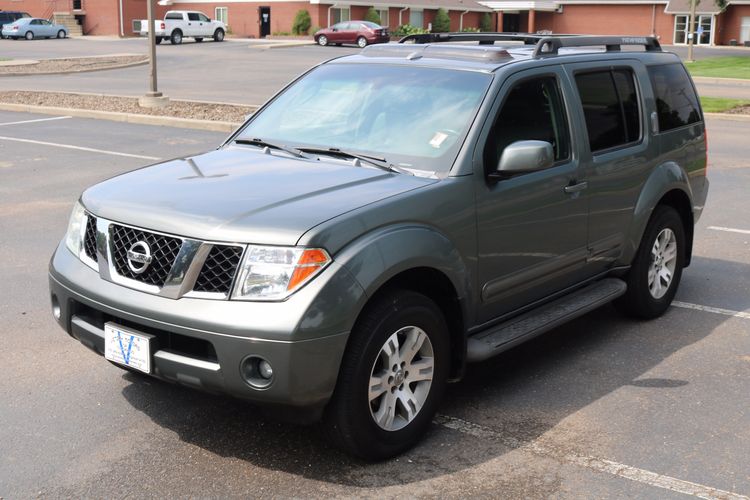 2006 Nissan Pathfinder SE | Victory Motors of Colorado