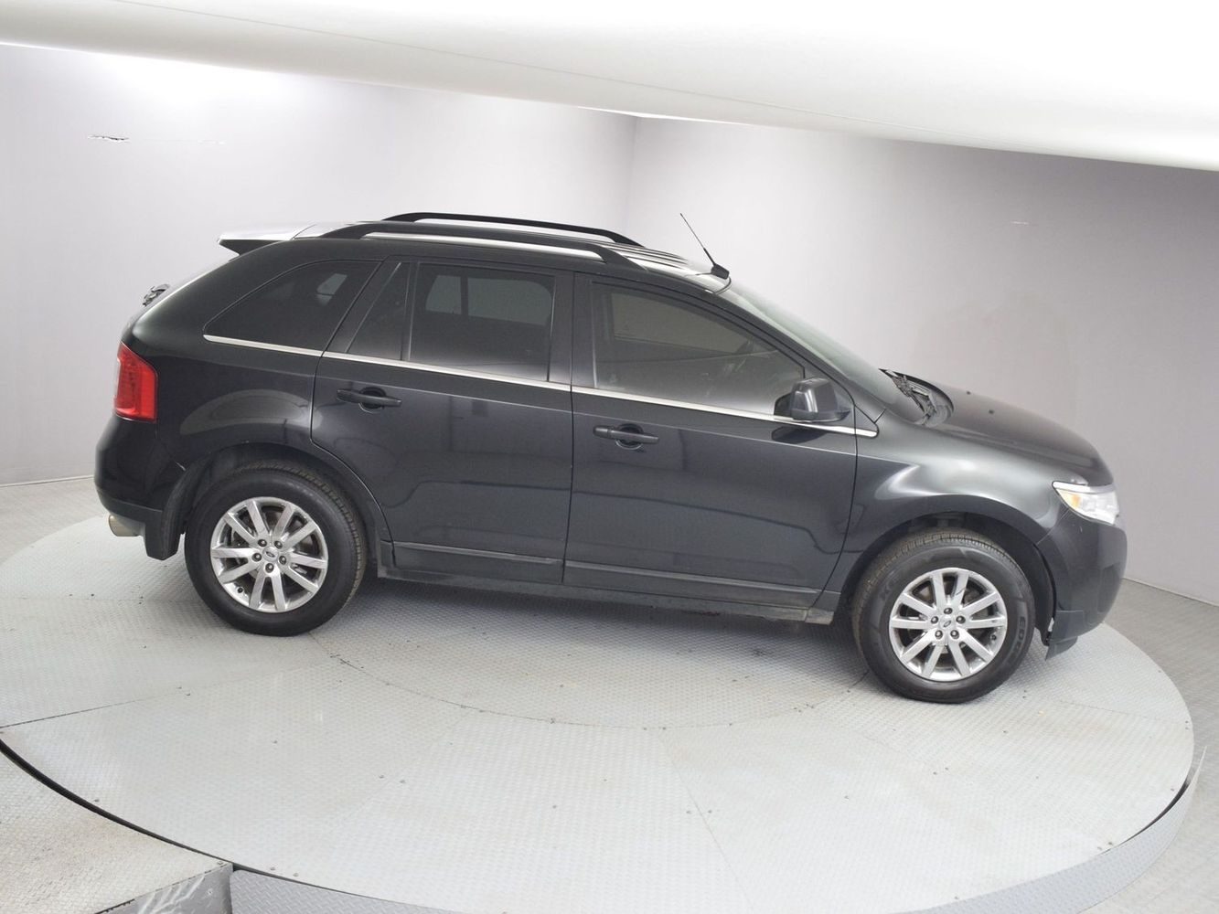 2011 Ford Edge Limited photo 8