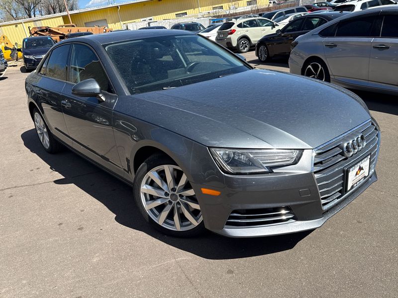 2017 Audi A4 2.0T quattro Premium AWD