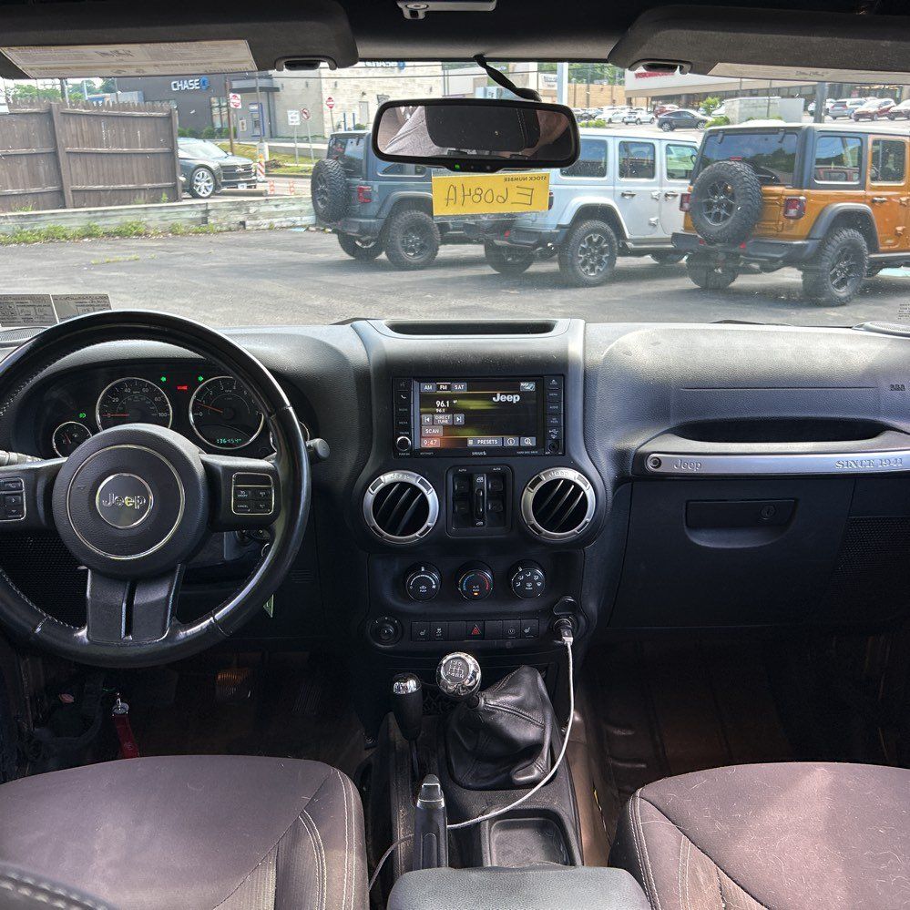 2015 Jeep Wrangler Unlimited 27