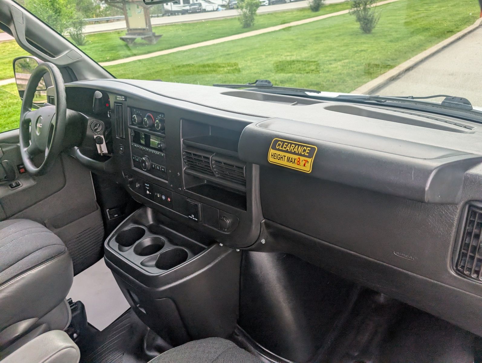 2020 GMC Savana Cargo 22
