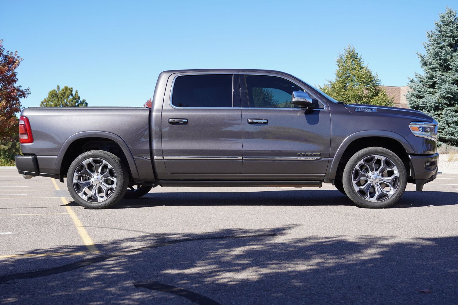 2020 Ram 1500 Limited photo 2
