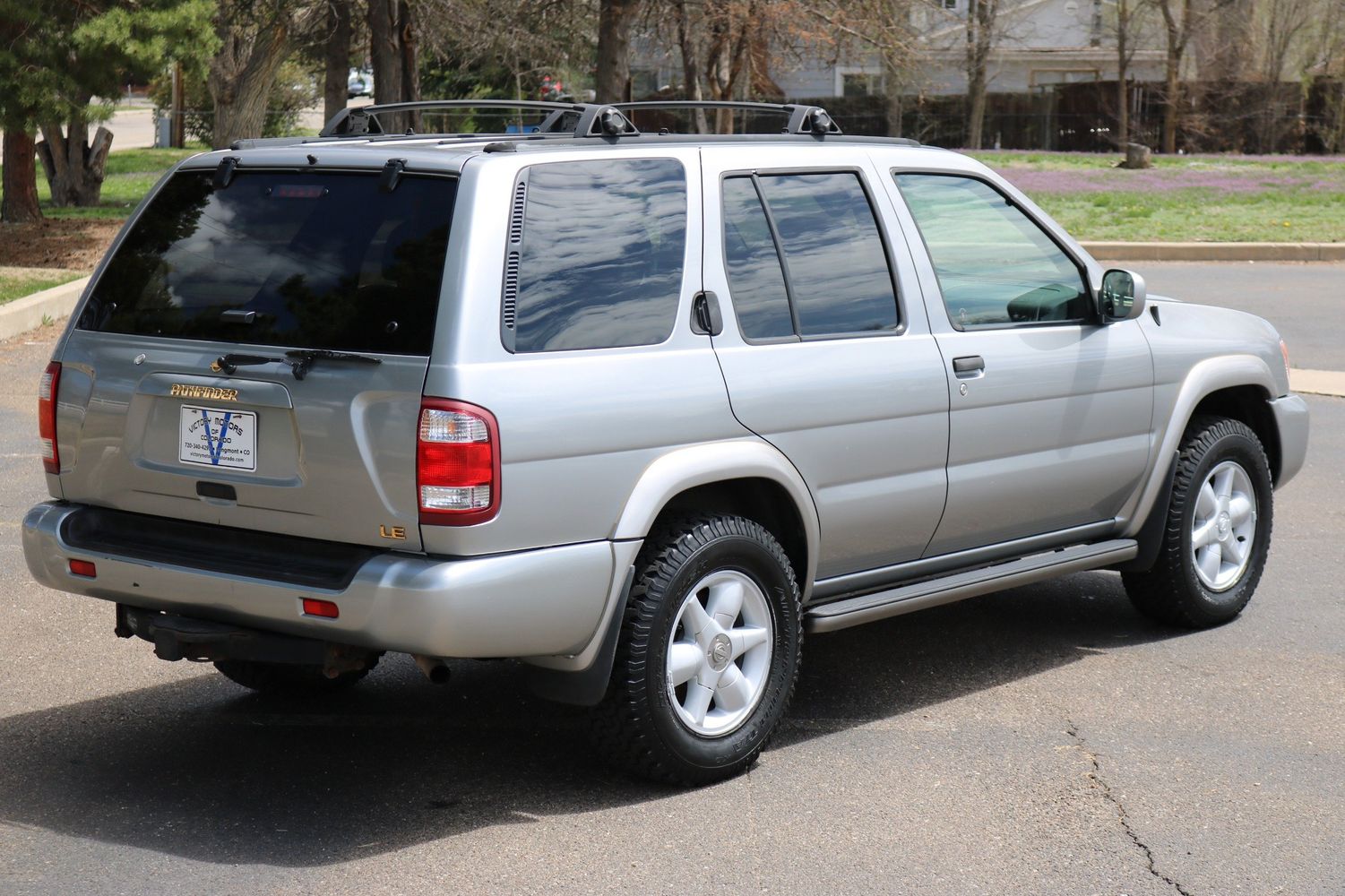 Nissan pathfinder 2000 года