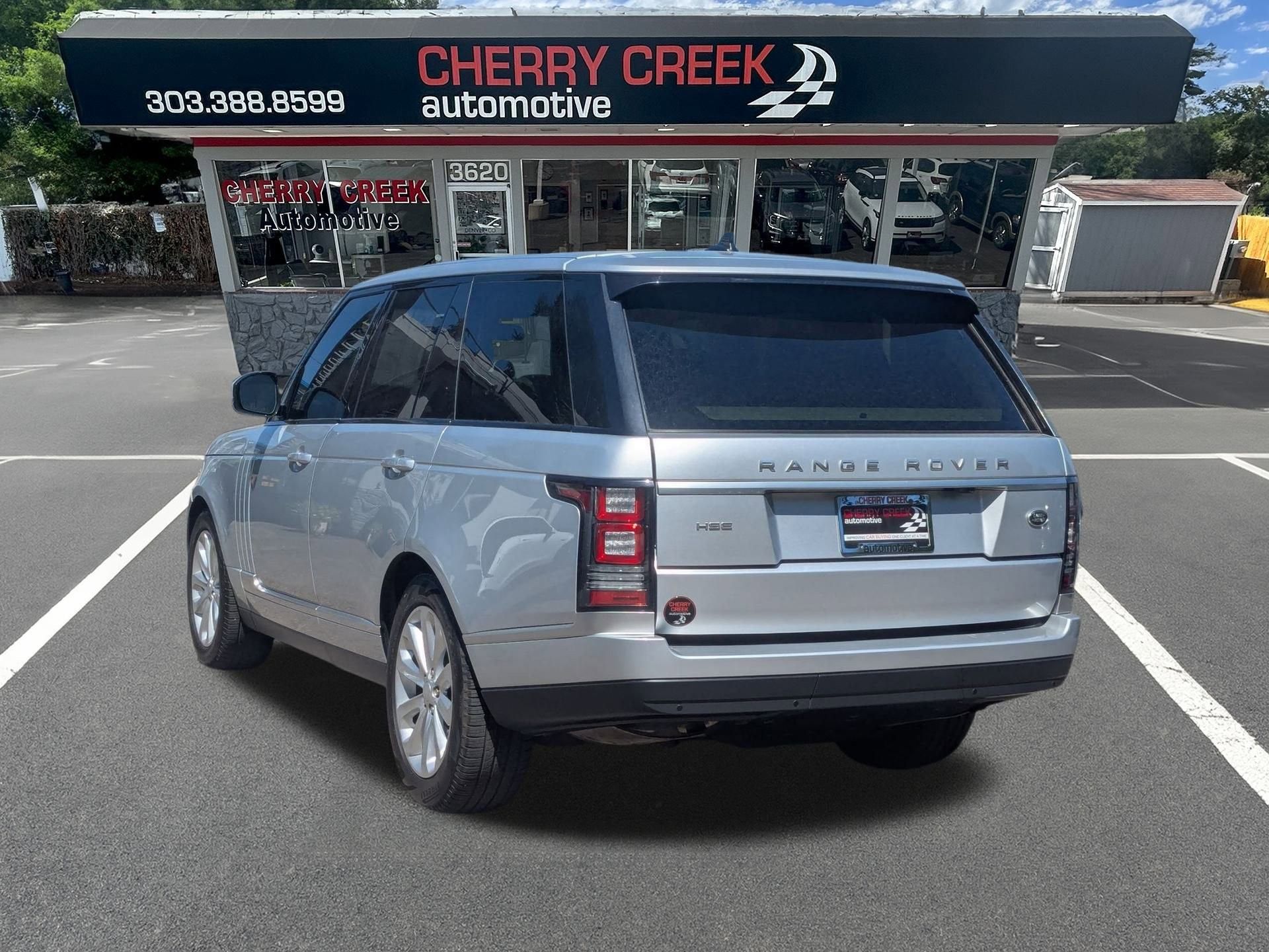 2016 Land Rover Range Rover HSE photo 4