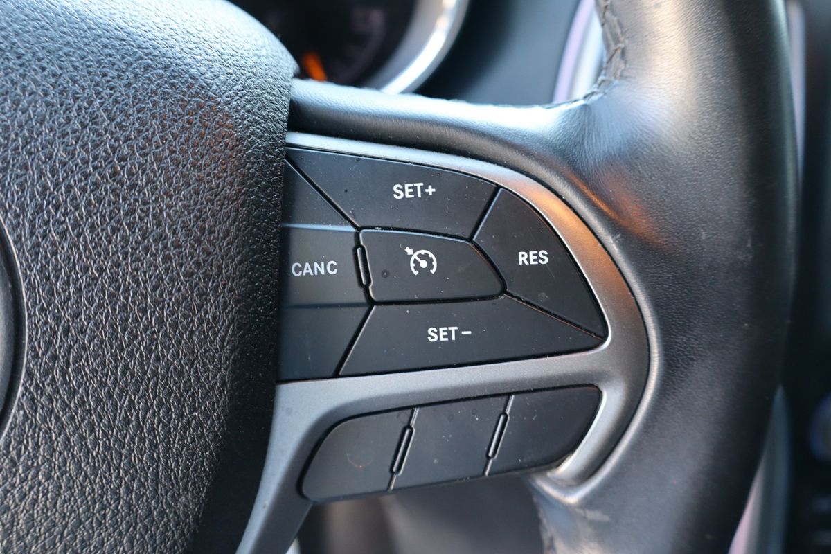 2018 Jeep Grand Cherokee Laredo E 4x4