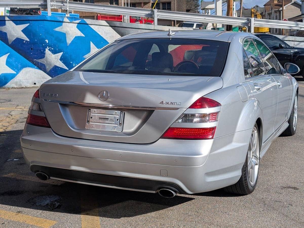 2009 Mercedes-Benz S-Class 9