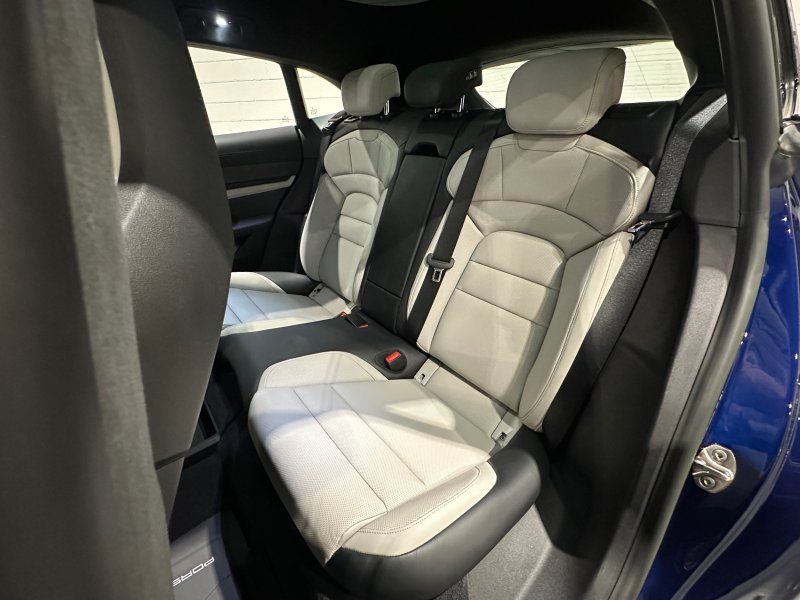 2023 Porsche Taycan GTS Sport Turismo, photo 14