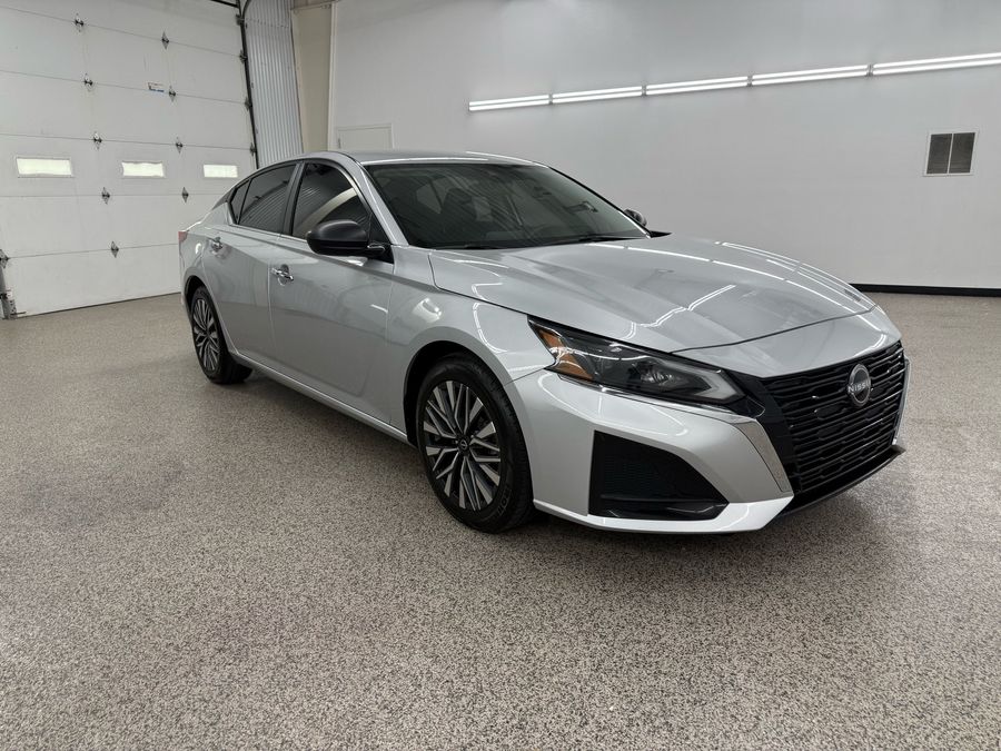 2024 Nissan Altima SV FWD