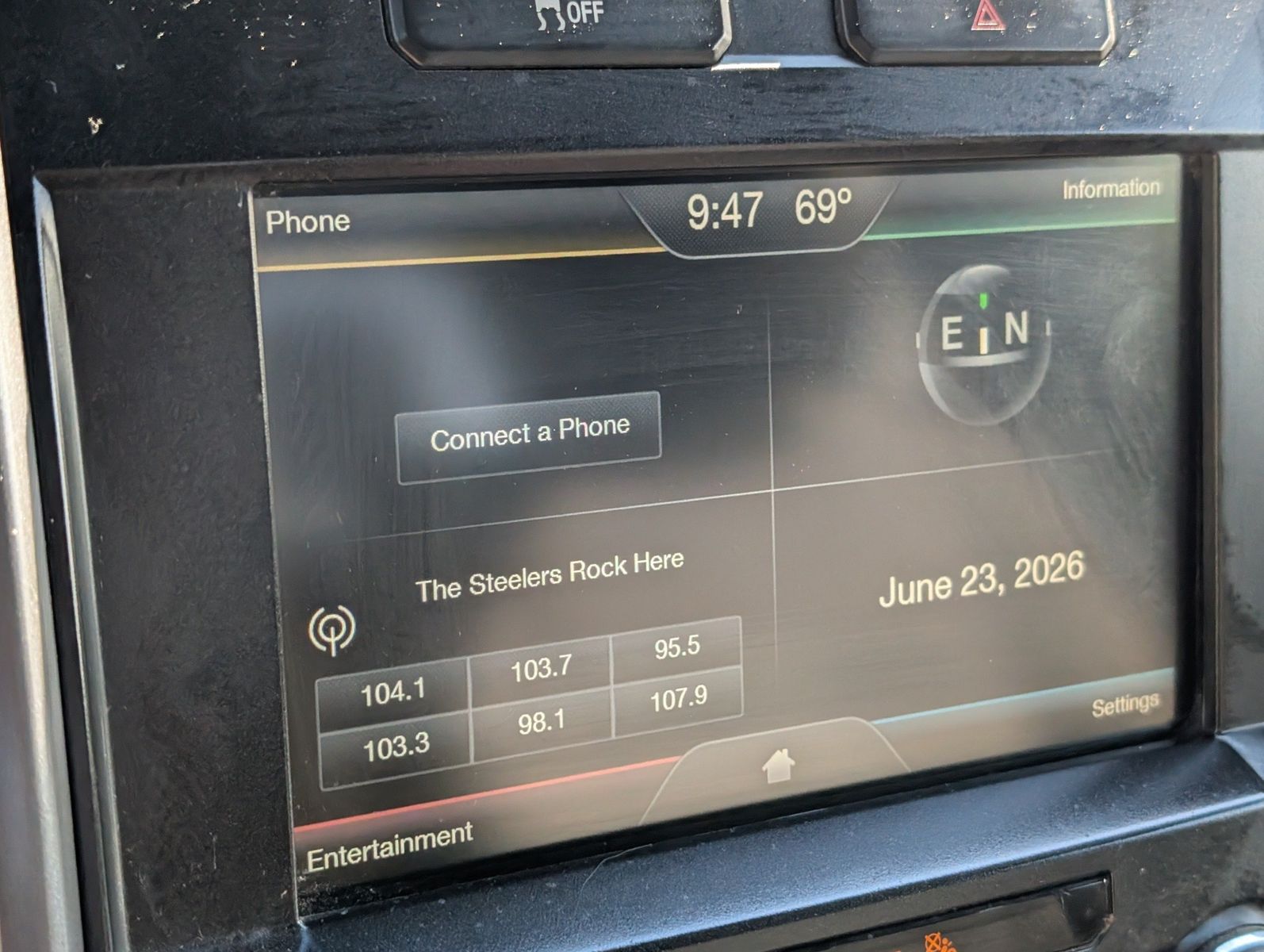 2015 Ford F-150 56