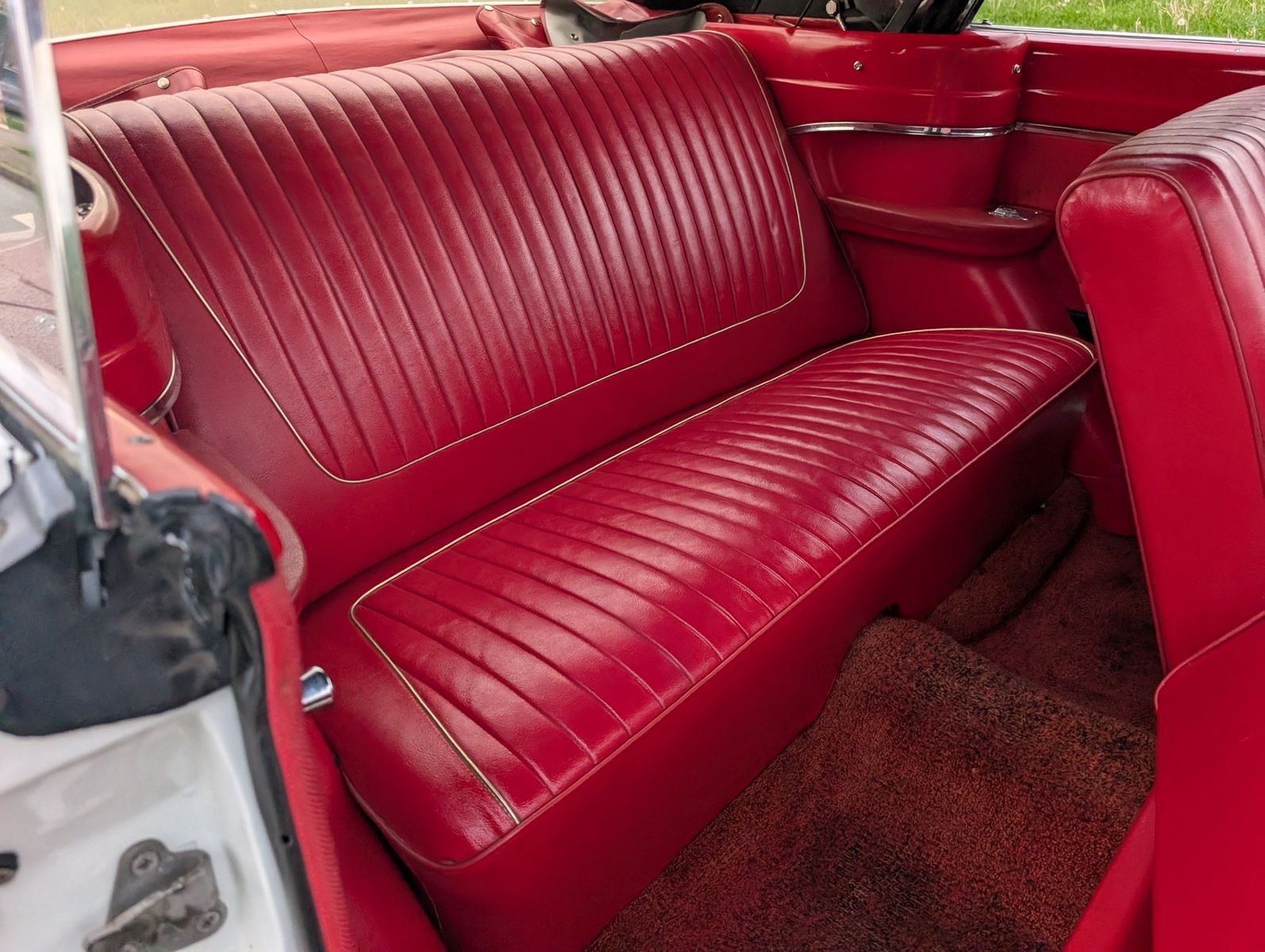 1963 Plymouth Valiant 112