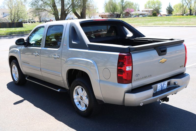 2008 Chevrolet Avalanche LTZ | Victory Motors of Colorado