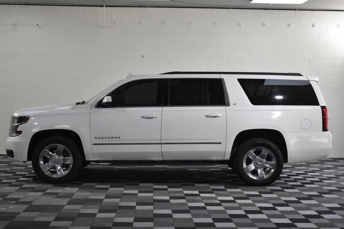 2017 Chevrolet Suburban LT