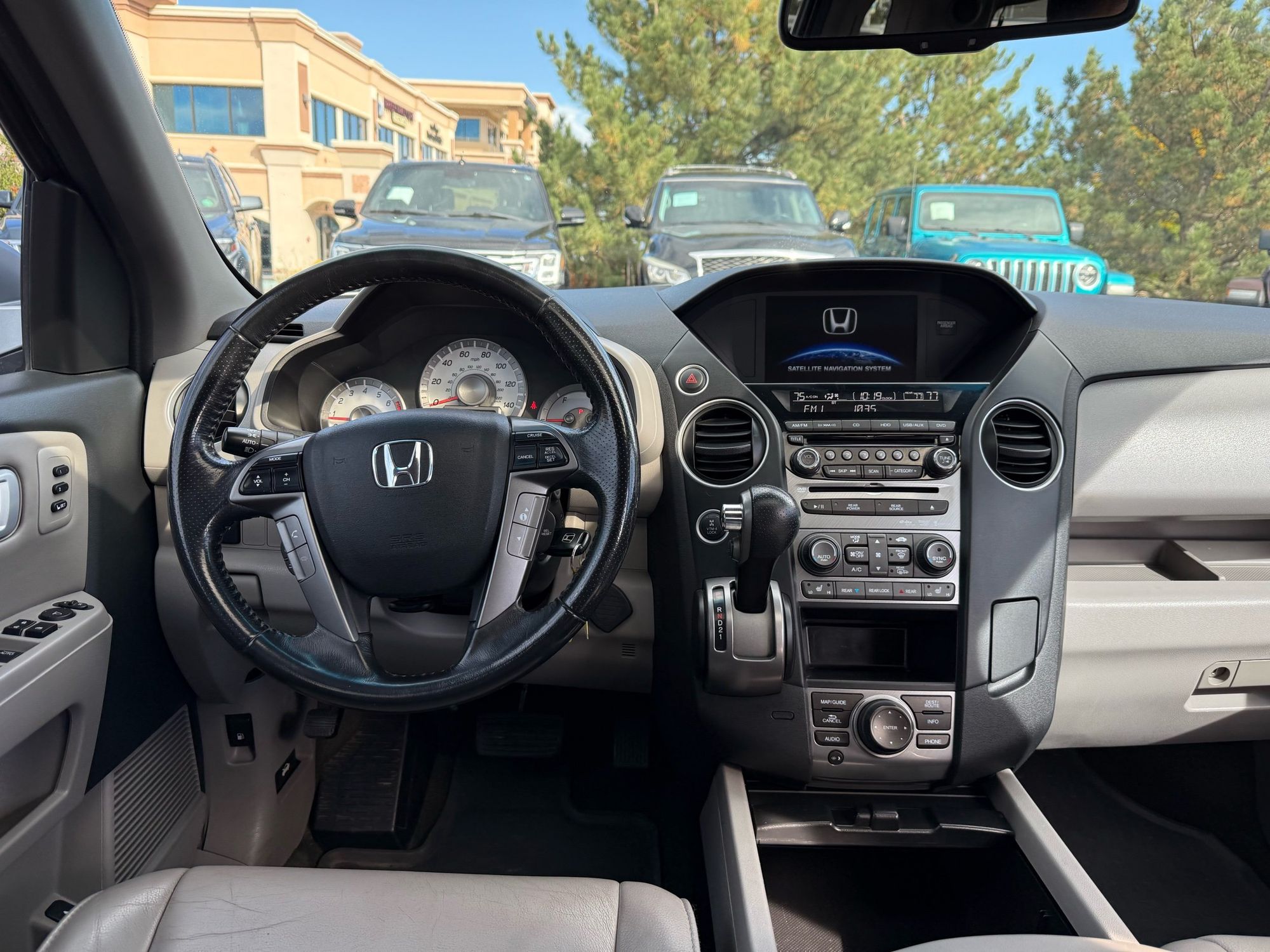 2014 Honda Pilot Touring photo 22