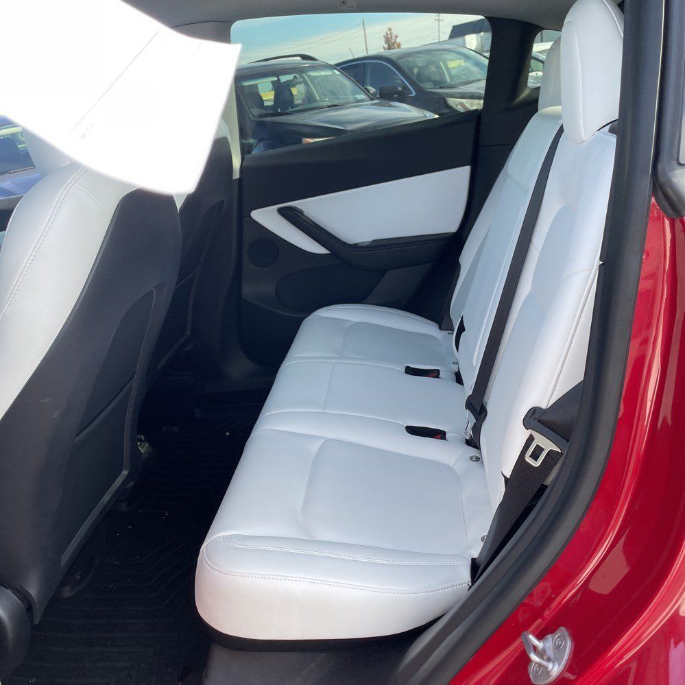 2020 Tesla Model Y 23