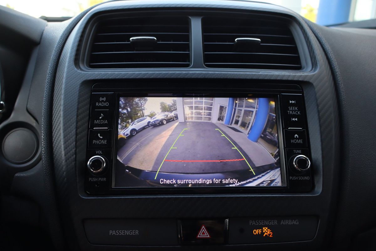 2020 Mitsubishi Outlander Sport SE