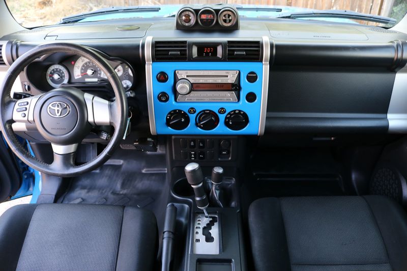 2007 Toyota FJ Cruiser | Victory Motors of Colorado
