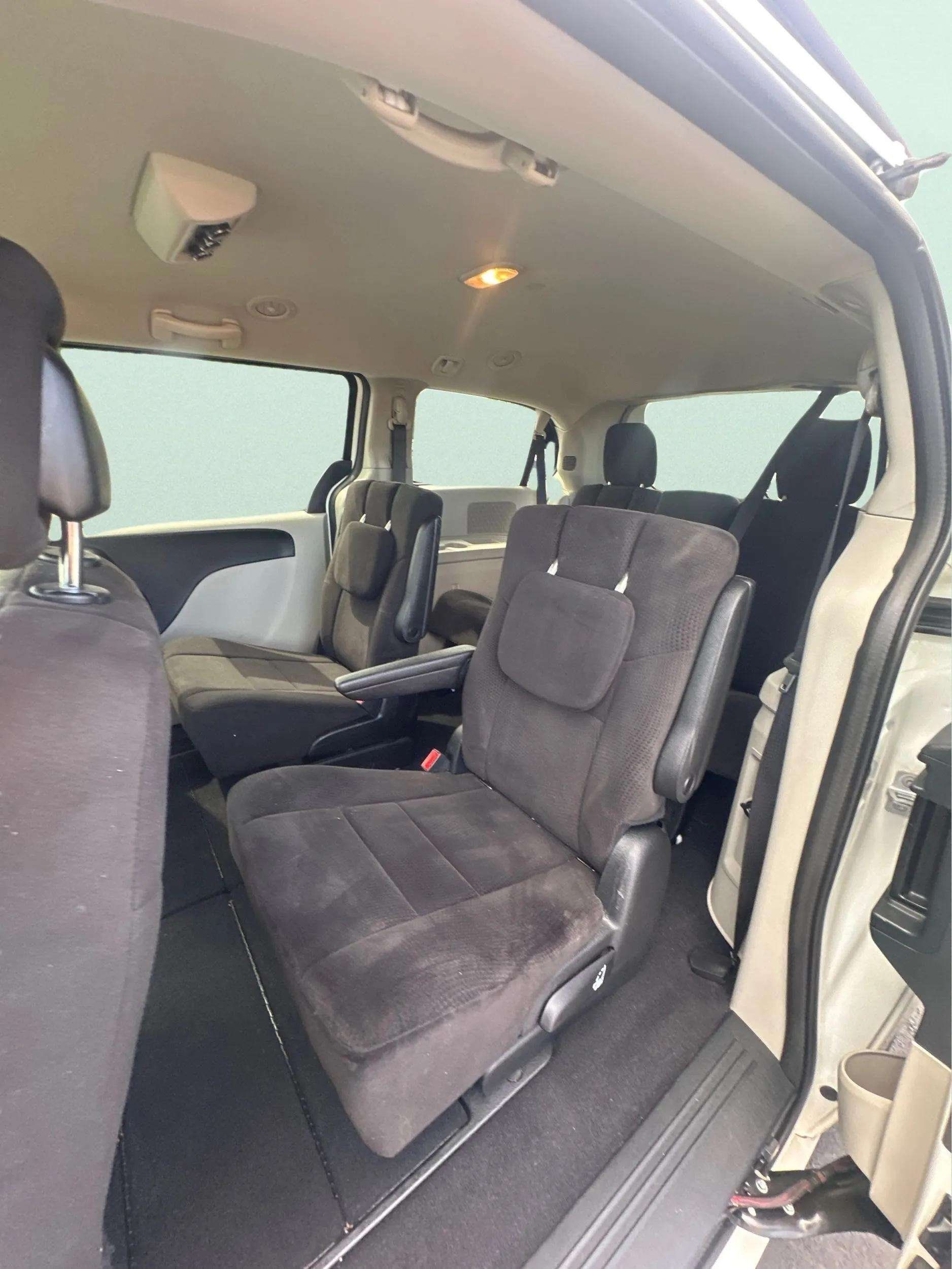 2013 Dodge Grand Caravan SE - Photo 15