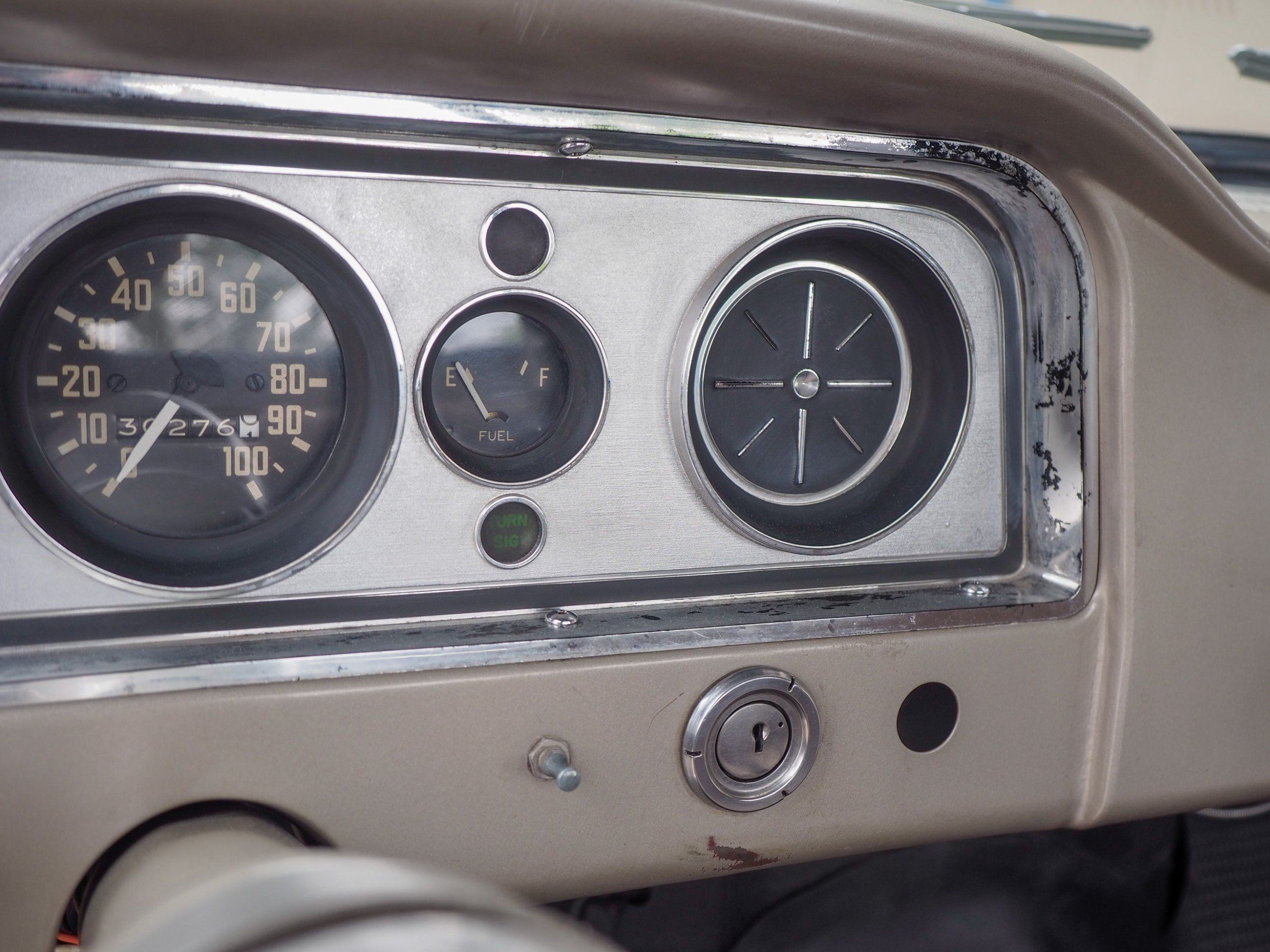 1966 GMC Pickup White RWD
