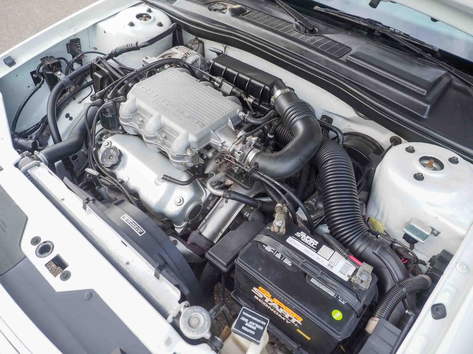 1990 Chrysler Le Baron 42