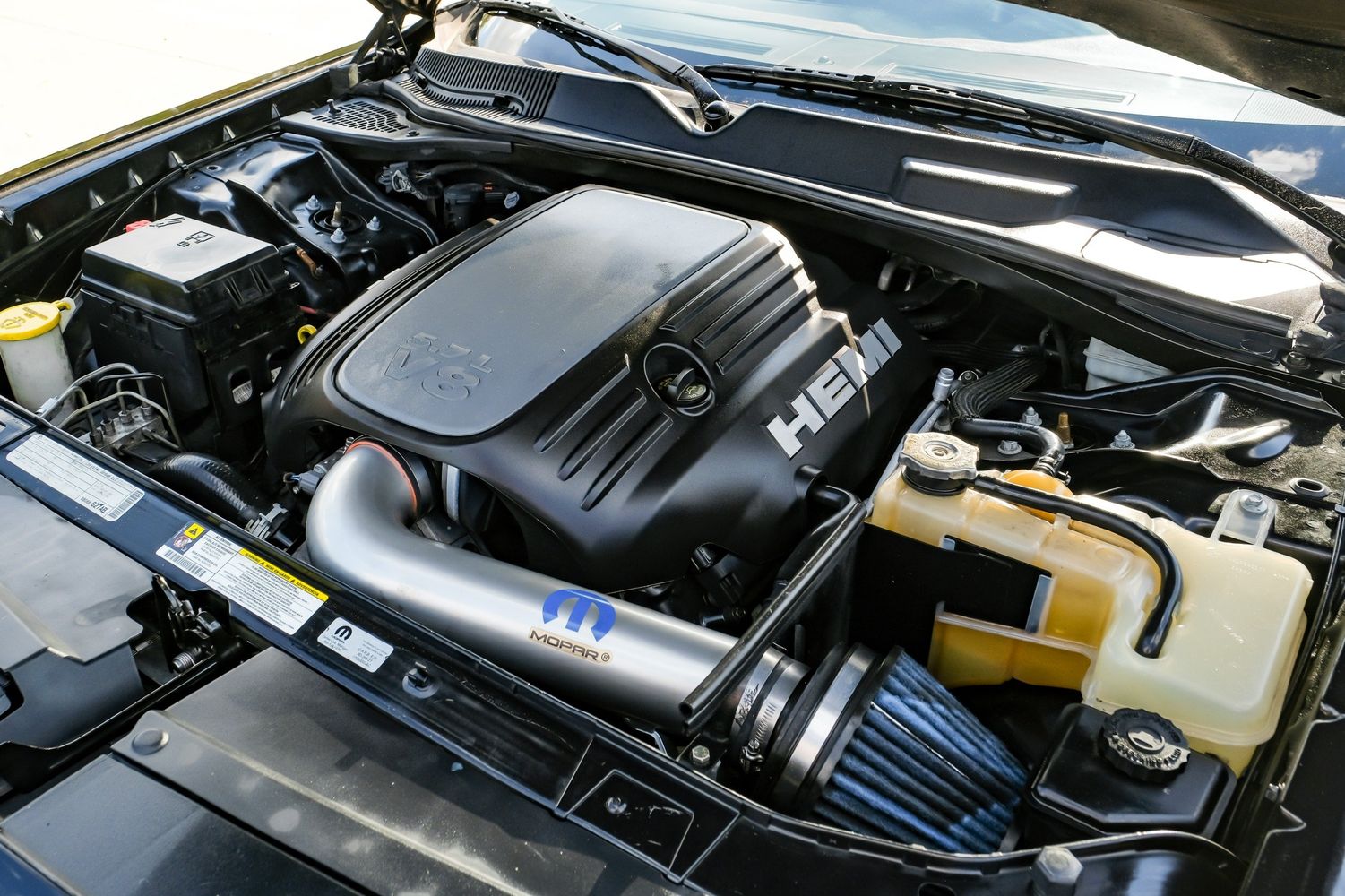 2010 Dodge Challenger R/T photo 36