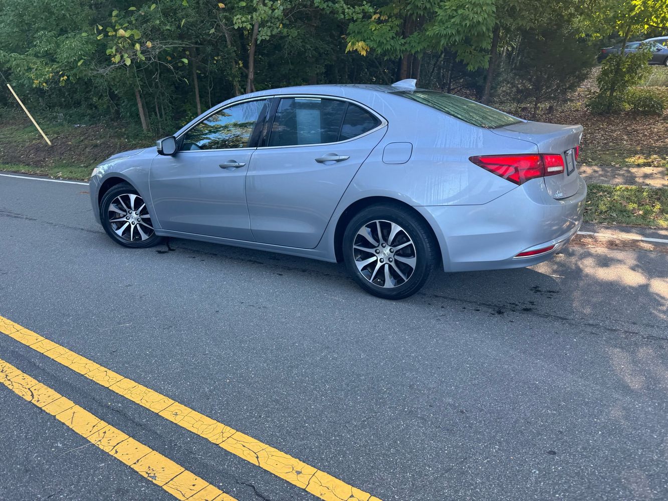 2015 Acura TLX Technology photo 13