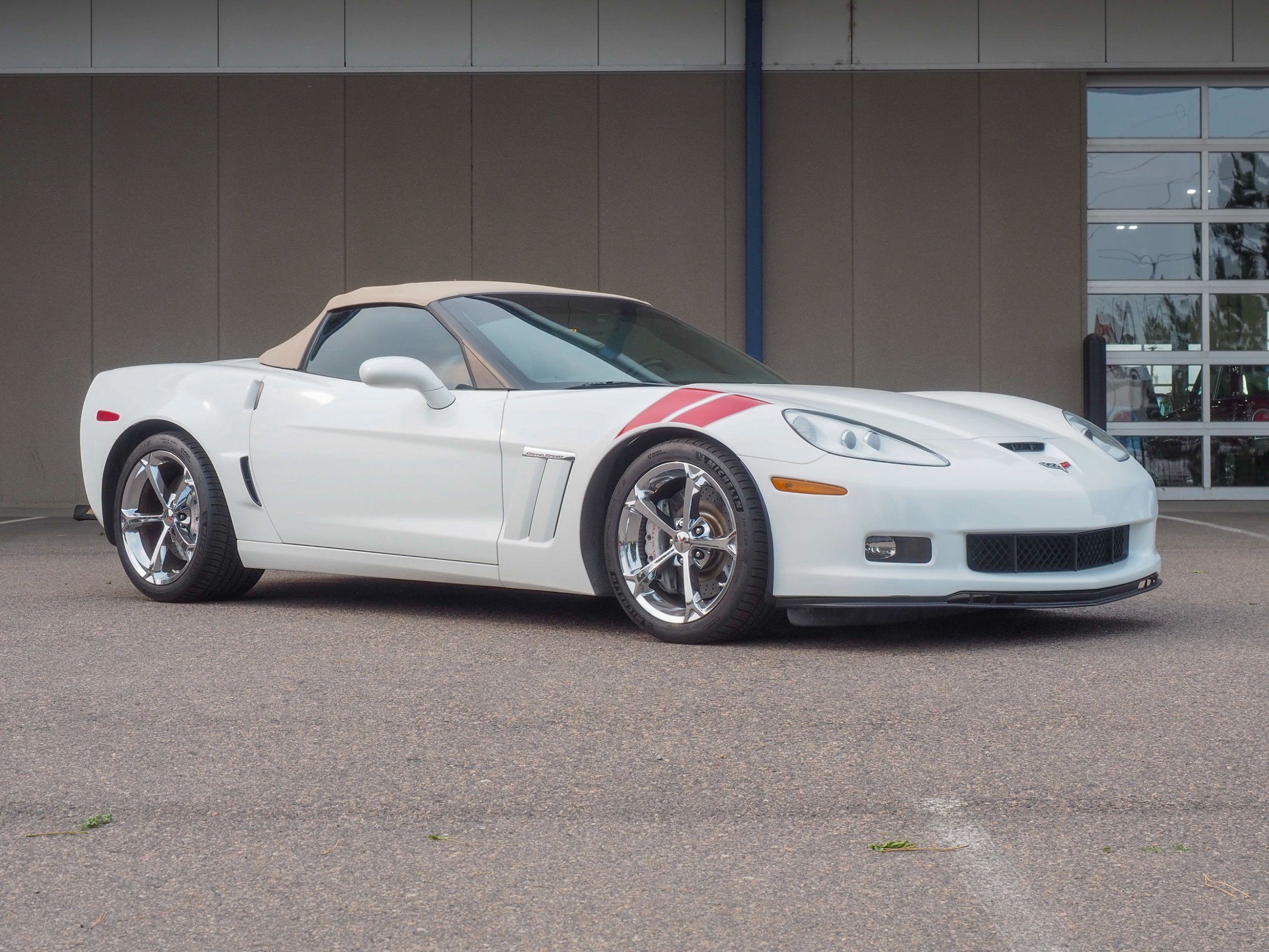 2012 Chevrolet Corvette White Grand Sport