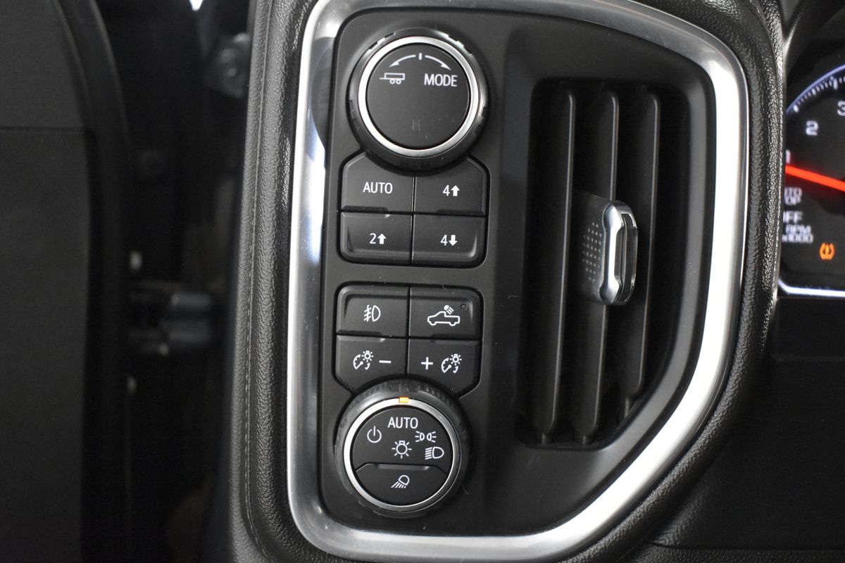 2020 Chevrolet Silverado 1500 4WD Crew Cab Short Bed LT Trail Boss