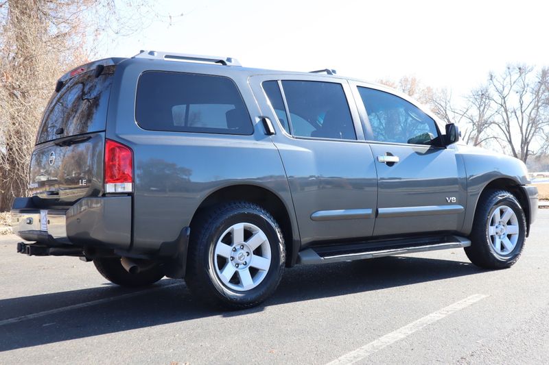 2005 Nissan Armada Photos