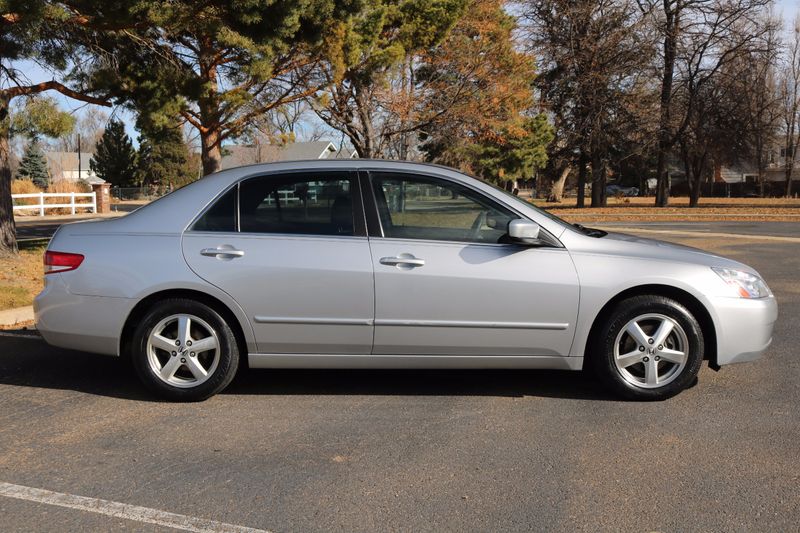2004 Honda Accord Photos