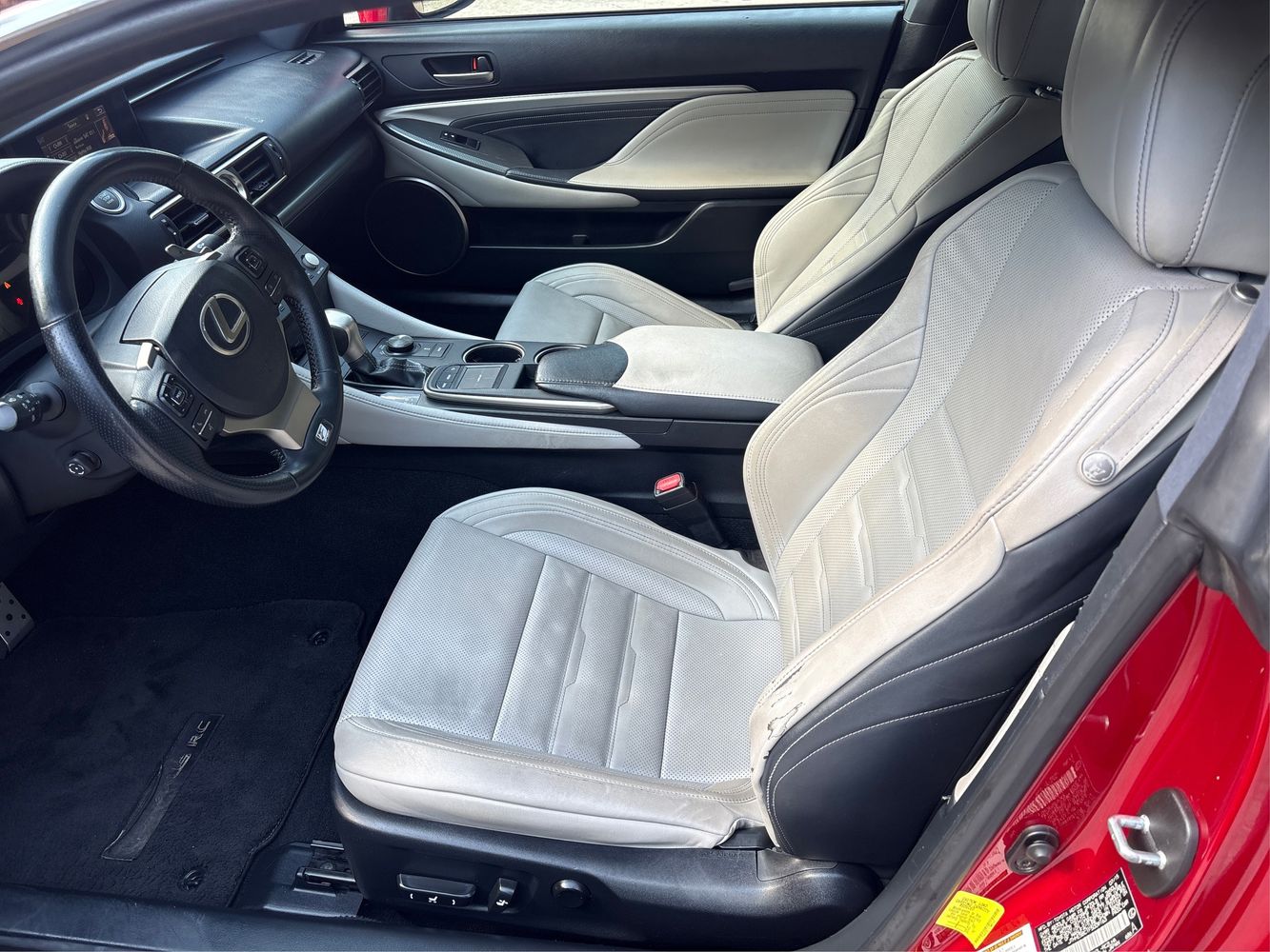 2015 Lexus RC 350 photo 9