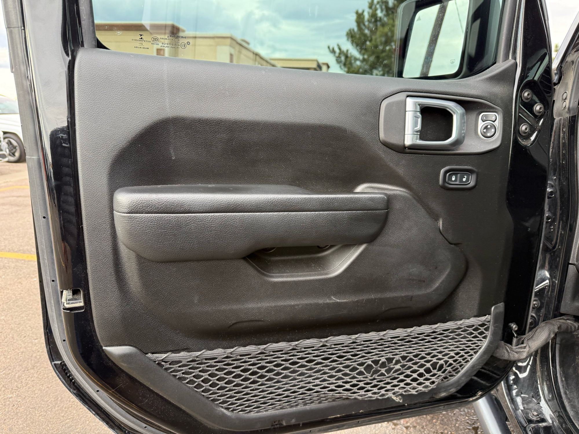 2022 Jeep Gladiator Mojave - Photo 11