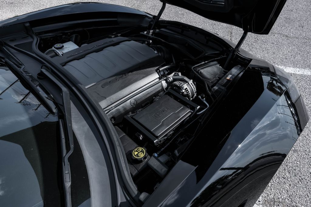 2017 Chevrolet Corvette Stingray 1LT photo 42