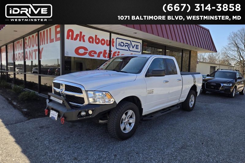 2017 RAM 1500 SLT Quad Cab 4WD
