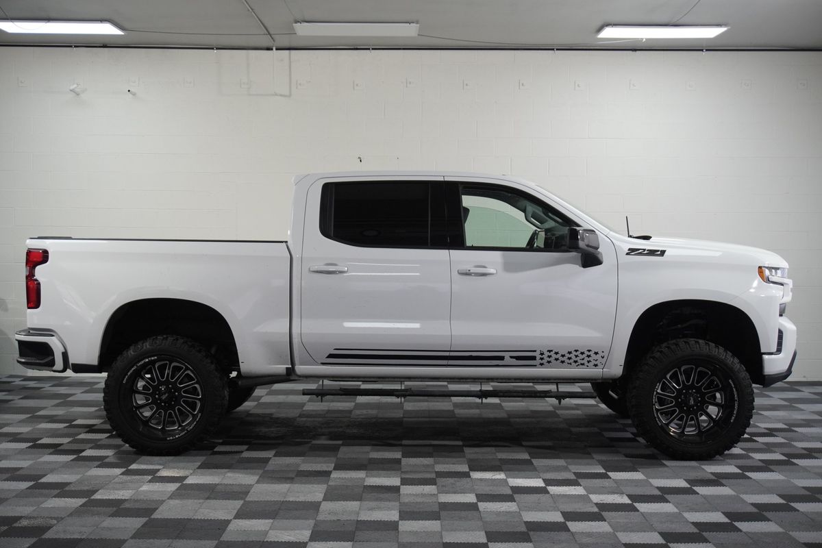 2021 Chevrolet Silverado 1500 4WD Crew Cab Short Bed RST