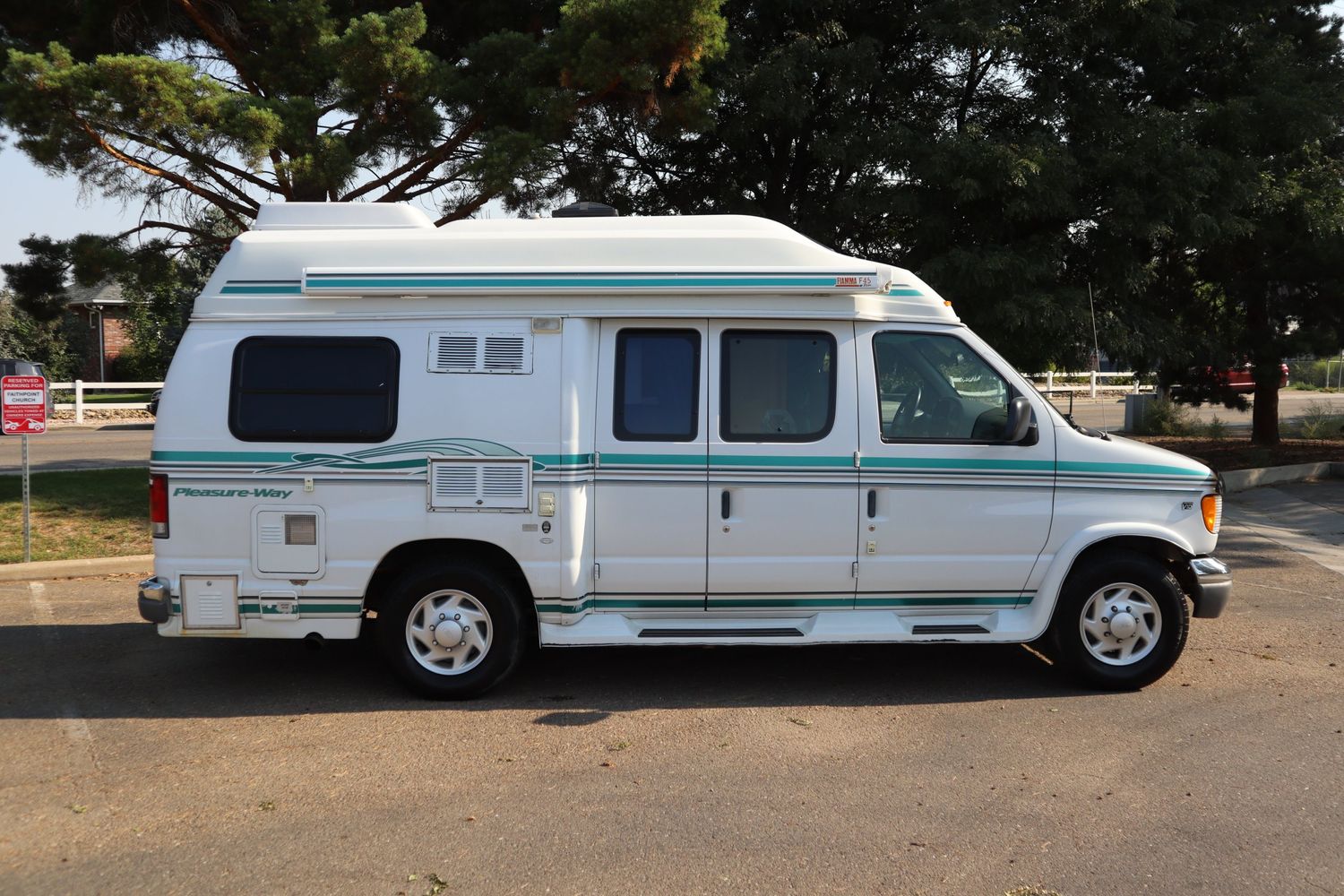 1998 Ford E-series Cargo E-350 