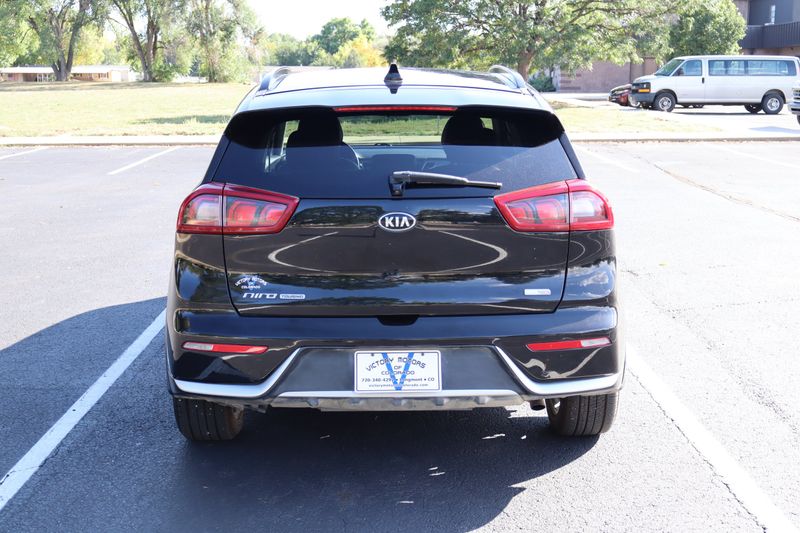 2017 Kia Niro EX | Victory Motors of Colorado