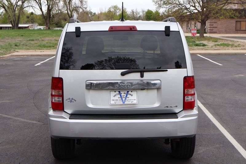 2012 Jeep Liberty Latitude | Victory Motors of Colorado