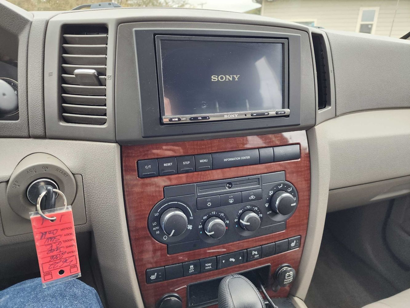 2006 Jeep Grand Cherokee Limited photo 35