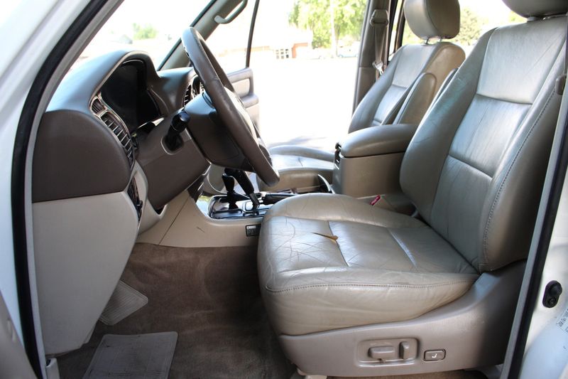 1999 Toyota Land Cruiser | Victory Motors of Colorado