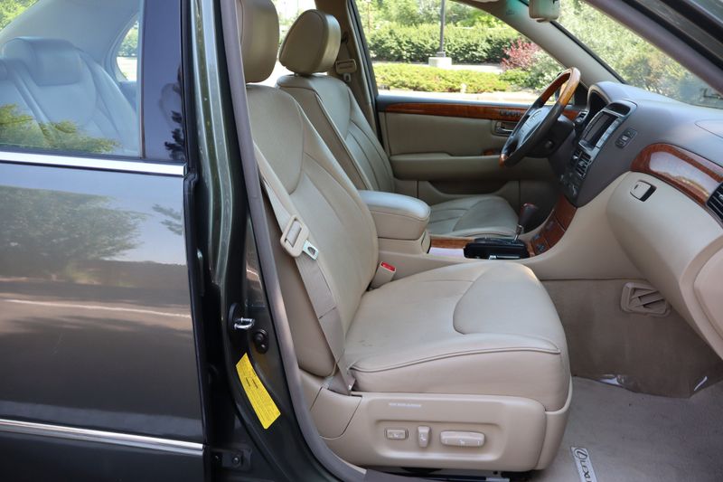 2004 Lexus LS 430 | Victory Motors of Colorado