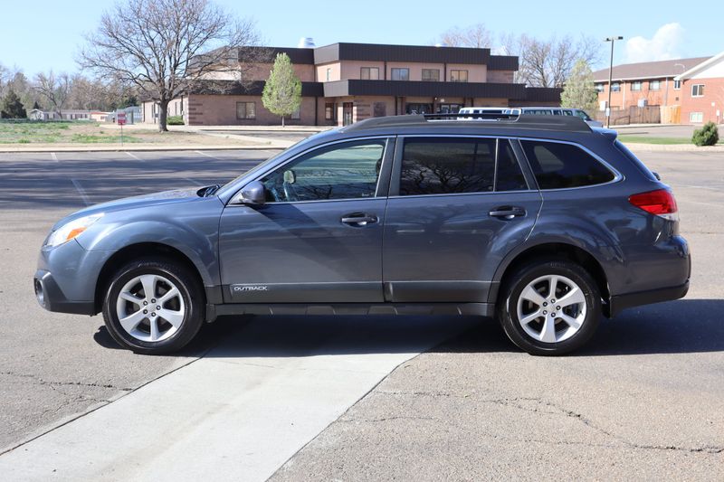 2014 Subaru Outback 2.5i Premium | Victory Motors of Colorado