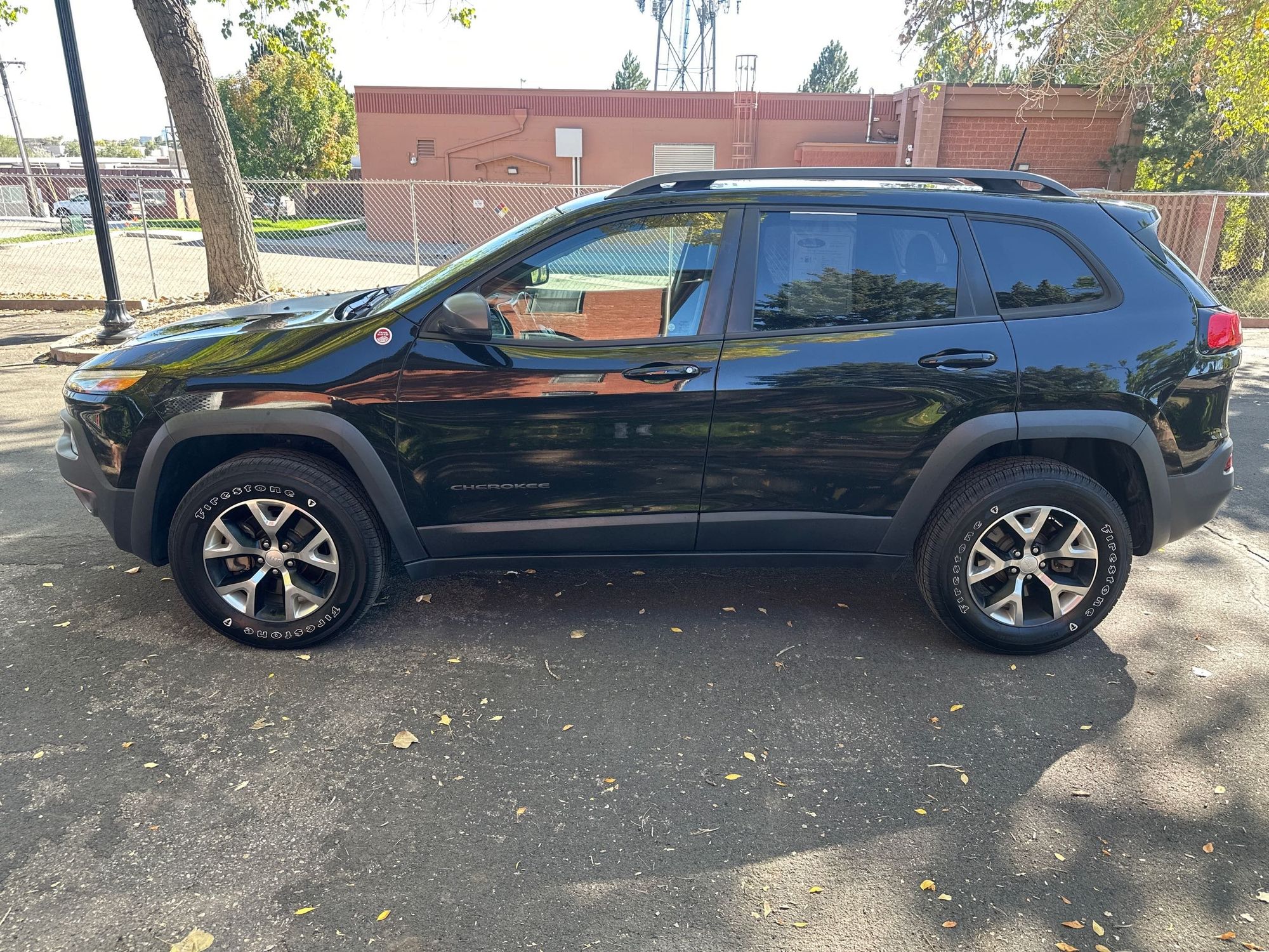 2018 Jeep Cherokee Trailhawk photo 6