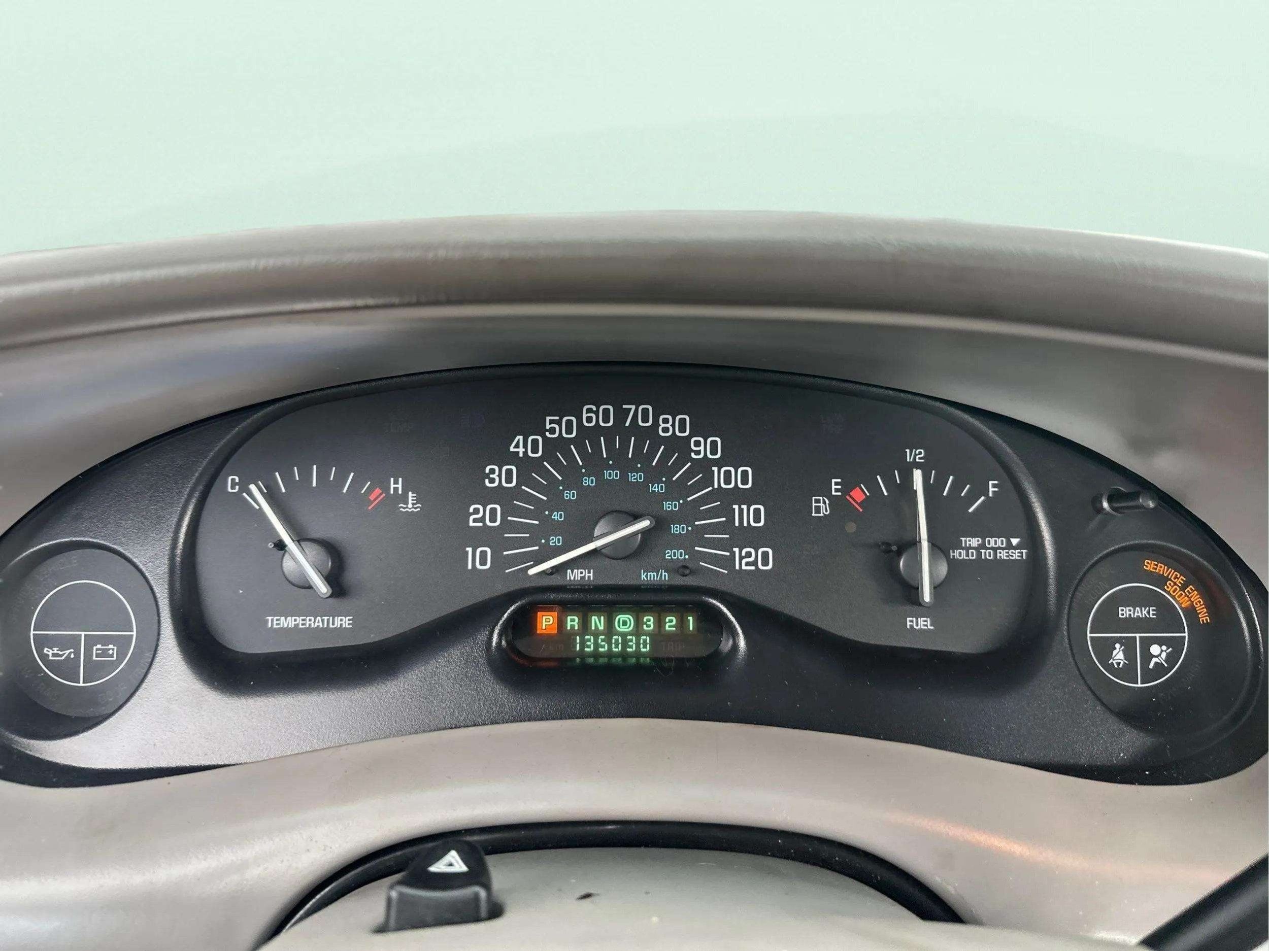 2003 Buick Century Custom - Photo 17