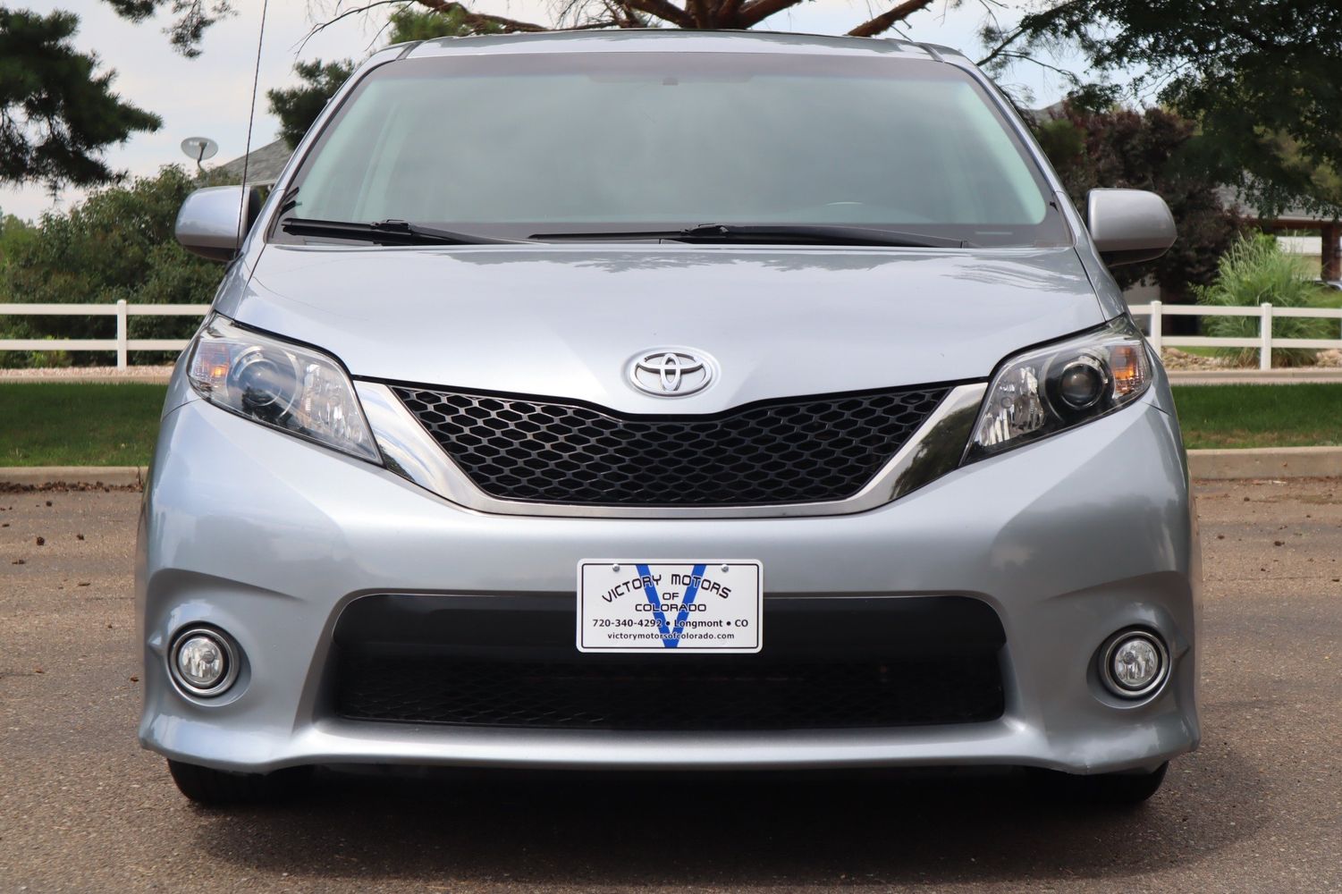 2011 Toyota Sienna SE 8-Passenger | Victory Motors of Colorado