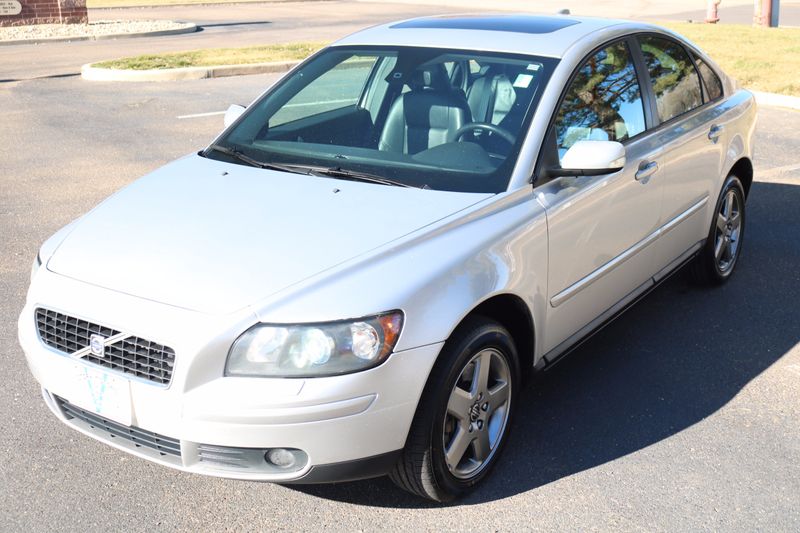 2006 Volvo S40 T5 | Victory Motors of Colorado