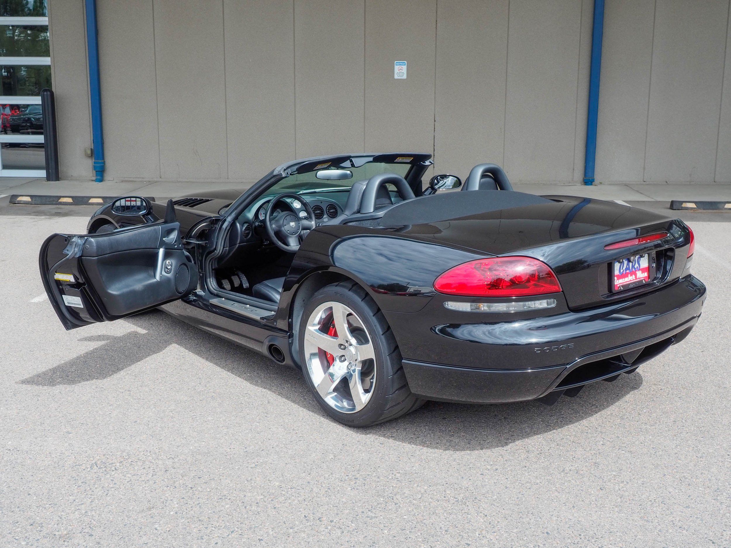 2006 Dodge Viper Black SRT10