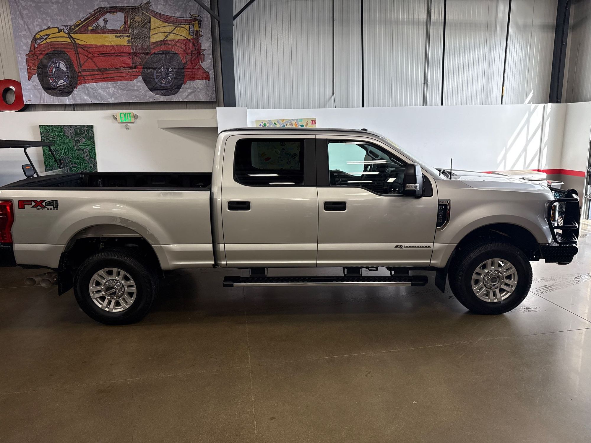 2018 Ford F-350 XL photo 19