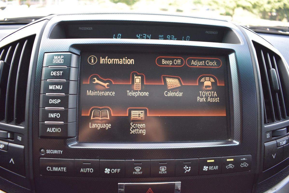 2009 Toyota Land Cruiser Base