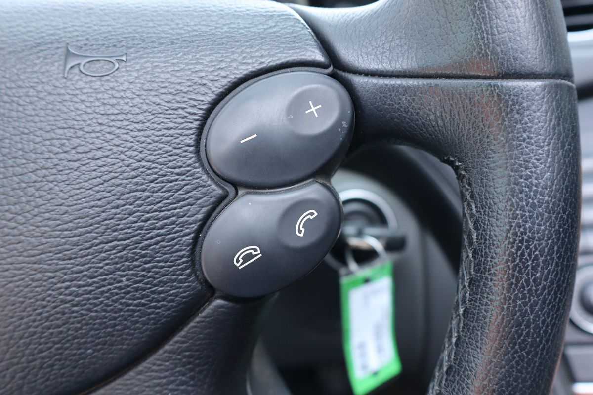 2005 Mercedes-Benz SL-Class SL 500