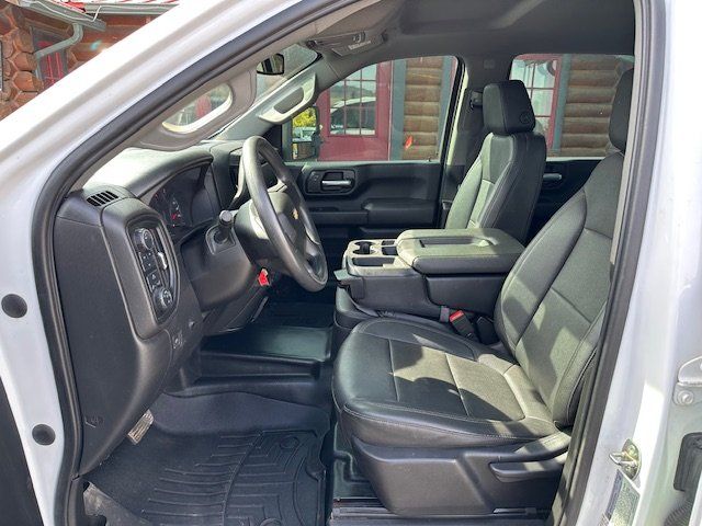2023 Chevrolet Silverado 3500HD Work Truck photo 9